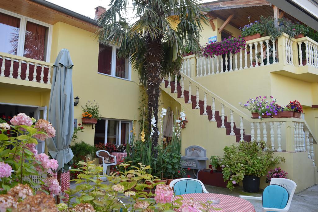 Hostel David Mostar Eksteriør bilde